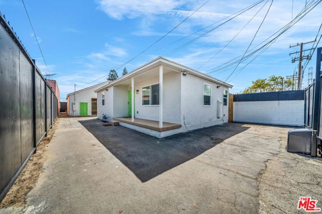 9611 S Vermont Avenue, Los Angeles CA: https://media.crmls.org/mediaz/46a10ab8-f540-447b-8eec-7ffb242f3c62.jpg