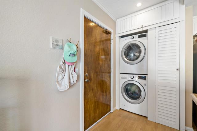 2950 Broadway, San Diego CA: https://media.crmls.org/mediaz/46a19505-ee28-4488-8397-a0108d7c56b5.jpg
