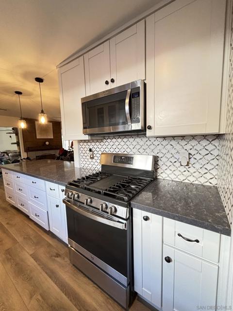 8835 Haveteur Way, San Diego, California 92123, 4 Bedrooms Bedrooms, ,2 BathroomsBathrooms,Single Family Residence,For Sale,Haveteur Way,250032554SD
