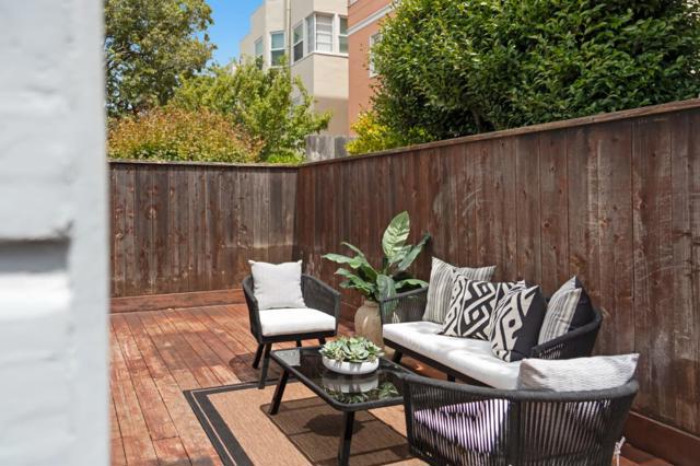 154 Stanyan Street, San Francisco CA: https://media.crmls.org/mediaz/46a2a858-882f-400f-9948-859a81407845.jpg