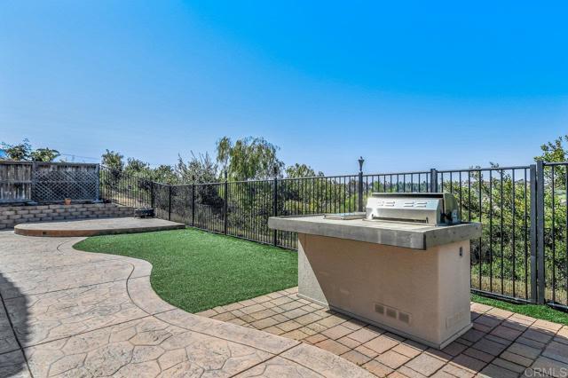 Detail Gallery Image 35 of 38 For 418 Corte Calypso, Chula Vista,  CA 91914 - 4 Beds | 2/1 Baths