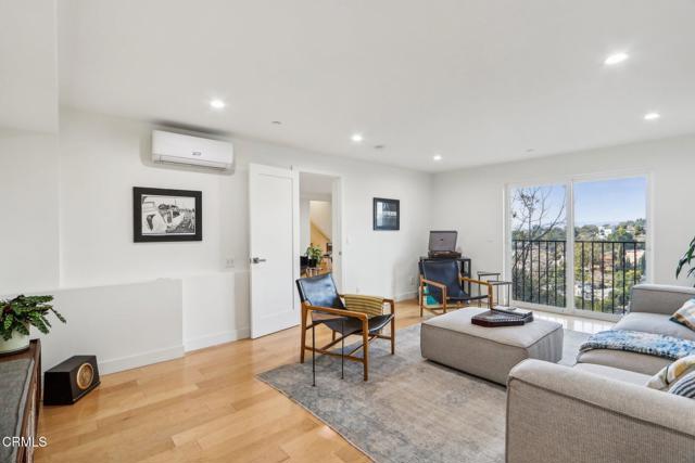 1891 Lucretia Avenue, Los Angeles CA: https://media.crmls.org/mediaz/46a42261-a888-4237-93f1-ab9c016b0ba2.jpg