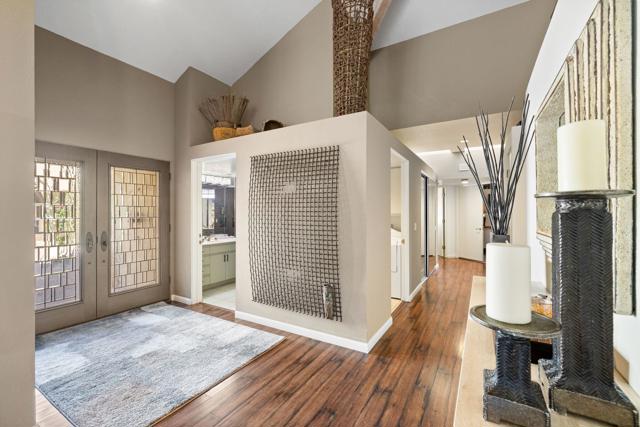 267 Kavenish W Drive, Rancho Mirage CA: https://media.crmls.org/mediaz/46a5fdf4-6dad-4d44-8e74-a36688cd6eb1.jpg