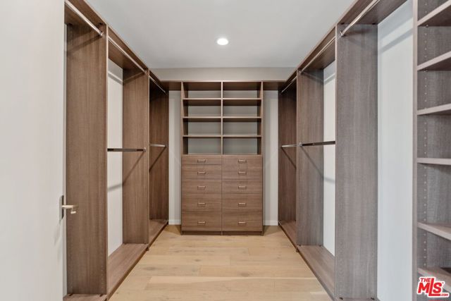 2829 Westbrook Avenue, Los Angeles CA: https://media.crmls.org/mediaz/46a641f6-c340-45b6-a8c2-d589133ed8e0.jpg