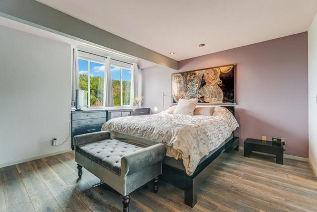 1609 Taylor Lane, Santa Cruz CA: https://media.crmls.org/mediaz/46a786a7-c715-4b8e-876e-153ac44c8012.jpg