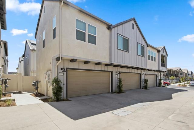 Detail Gallery Image 33 of 42 For 39532 Tannat Dr, Temecula,  CA 92591 - 4 Beds | 3 Baths