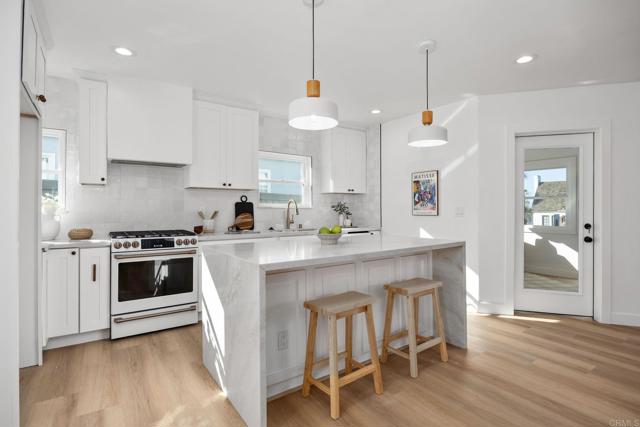 Detail Gallery Image 9 of 55 For 426 S Nevada St, Oceanside,  CA 92054 - 3 Beds | 2 Baths