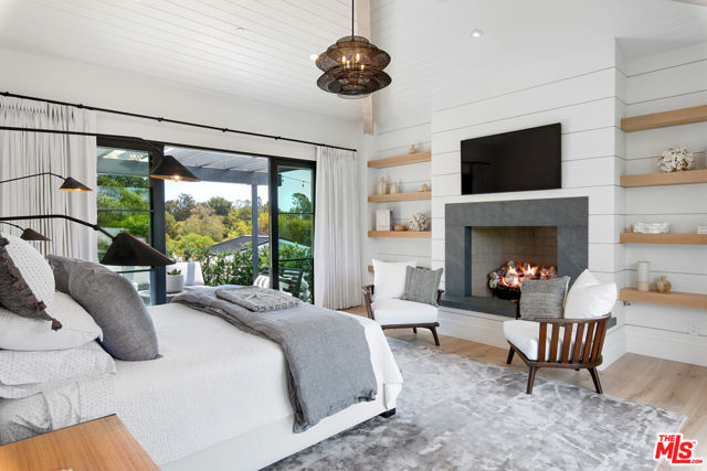 Drew Fenton | 6530 Zuma View Place Malibu CA | MLS: 7286103