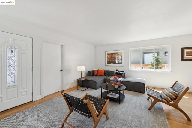 2835 Gaynor Ave, Richmond CA: https://media.crmls.org/mediaz/46aa68cd-a453-4dab-a07c-ef846243d548.jpg