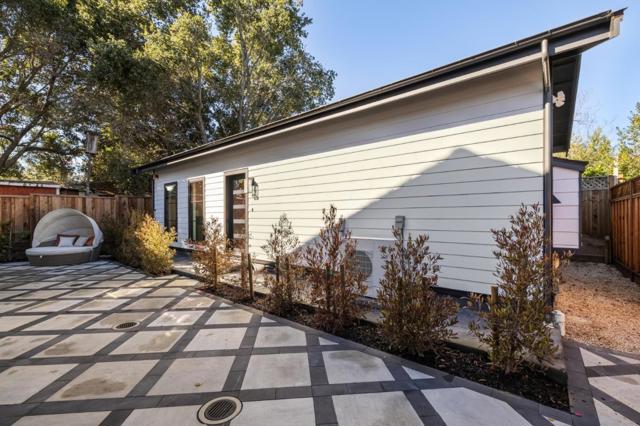 2018 Sand Hill Road, Menlo Park CA: https://media.crmls.org/mediaz/46aaac9c-2169-40fc-99ee-a4a8694f7866.jpg