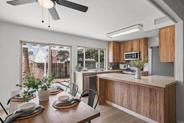 Detail Gallery Image 12 of 23 For 3044 Fleming Dr, San Diego,  CA 92139 - 4 Beds | 2 Baths