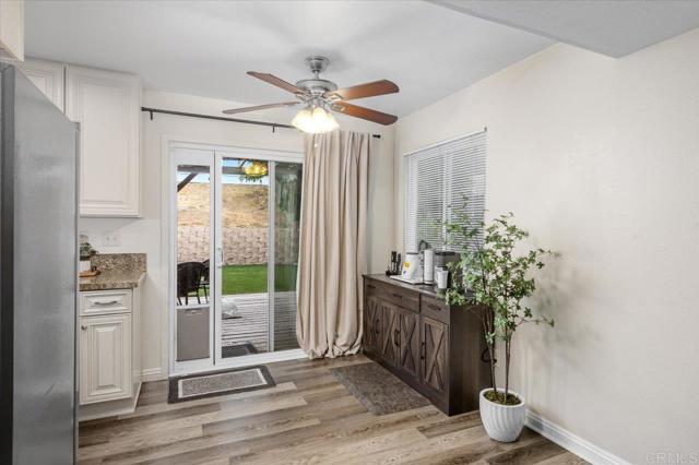 2137 N Mammoth Place, Escondido CA: https://media.crmls.org/mediaz/46aba730-586d-4f6c-9ff0-73f42c4c584c.jpg