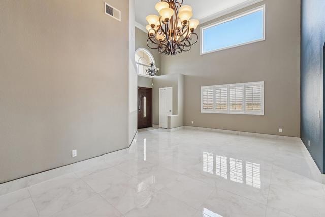 475 Marsh Harbor Drive, San Diego CA: https://media.crmls.org/mediaz/46ad5226-2c5a-420f-bdd0-4cffbffd2e73.jpg