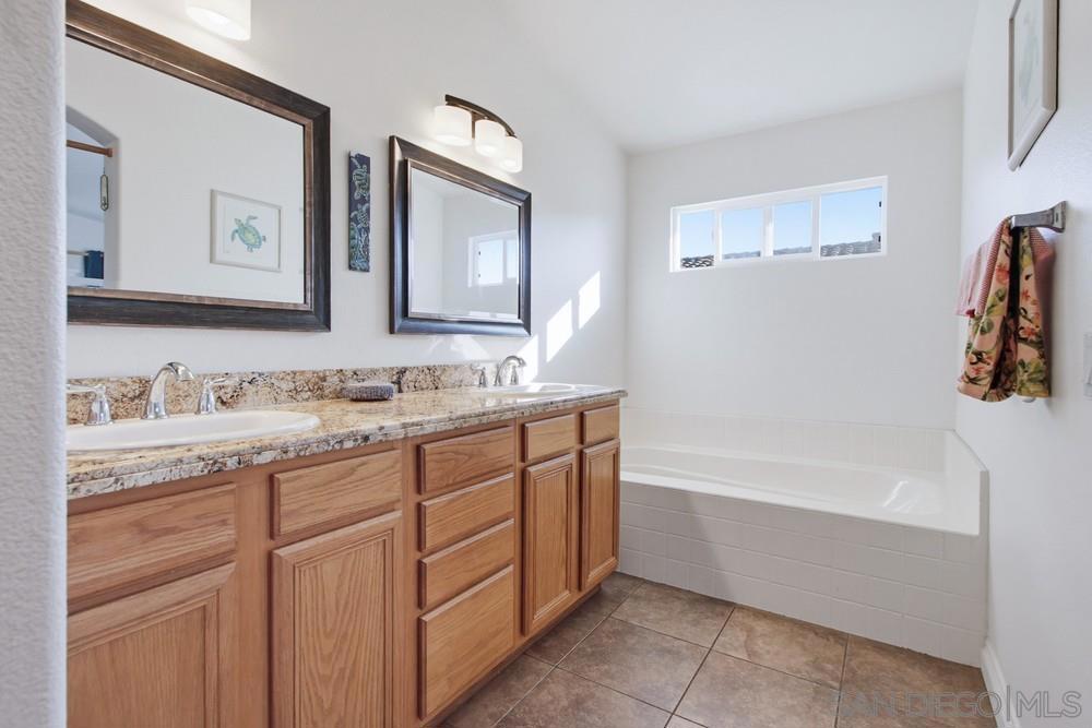 6377 Alexandri Cir - photo 18