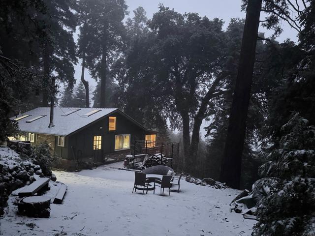 Detail Gallery Image 4 of 51 For 22136 Crestline Rd, Palomar Mountain,  CA 92060 - 1 Beds | 1/1 Baths