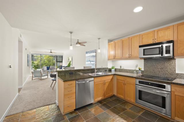 1150 J St, San Diego, California 92101, 1 Bedroom Bedrooms, ,1 BathroomBathrooms,Condominium,For Sale,J St,250019915SD