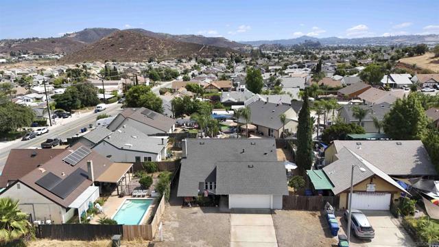 10945 El Nopal, Lakeside CA: https://media.crmls.org/mediaz/46b18221-ee9f-46d6-ab38-70b53e0a28c7.jpg