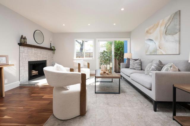 1035 Valota Road, Redwood City CA: https://media.crmls.org/mediaz/46b1e214-cb35-41fb-9575-f4f52304c6aa.jpg