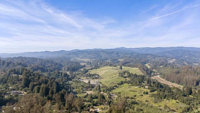 688 Calabasas Road, Watsonville CA: https://media.crmls.org/mediaz/46b23d22-1f14-4f56-b02f-0094f20a39b2.jpg