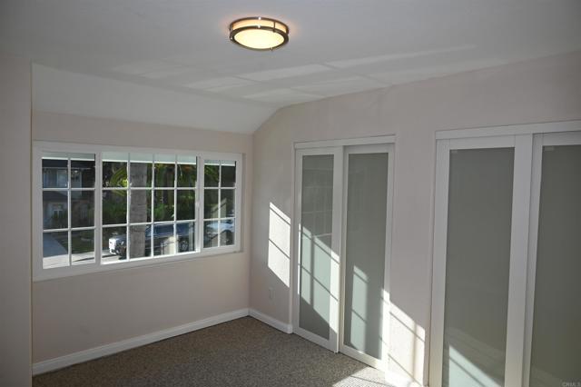 Detail Gallery Image 11 of 15 For 6706 Xana Way, Carlsbad,  CA 92009 - 4 Beds | 2/1 Baths