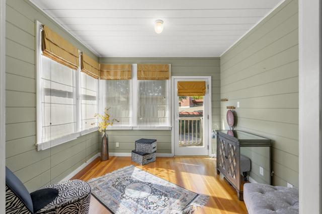 80 Hilltop Drive, San Carlos CA: https://media.crmls.org/mediaz/46b37b03-0633-48ba-847b-5bb82fd6d6cf.jpg