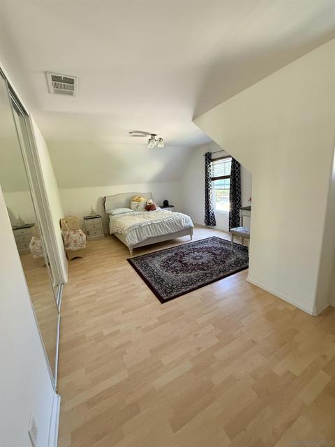 3177 Katharine Dr, Escondido CA: https://media.crmls.org/mediaz/46b3bfbd-574e-41de-bc8a-61083c86a195.jpg
