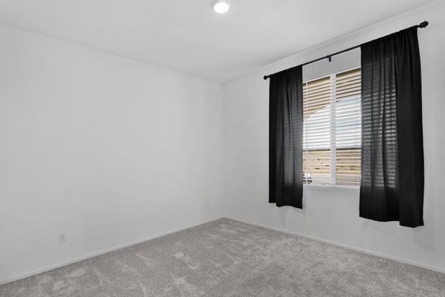 11912 Olivine Rd, Victorville, CA 92392 photo 17