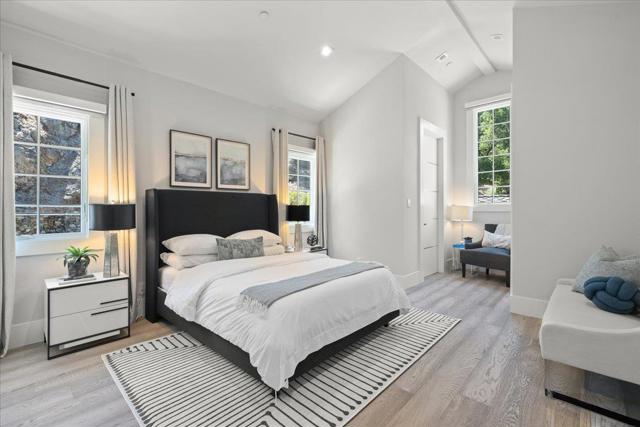 Image 41 of 81 For 17203 Deer Park Road