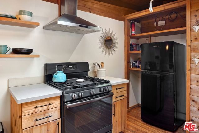 1256 N Topanga Canyon Boulevard, Topanga CA: https://media.crmls.org/mediaz/46b71c40-b727-48c3-ad08-f2a5140db578.jpg