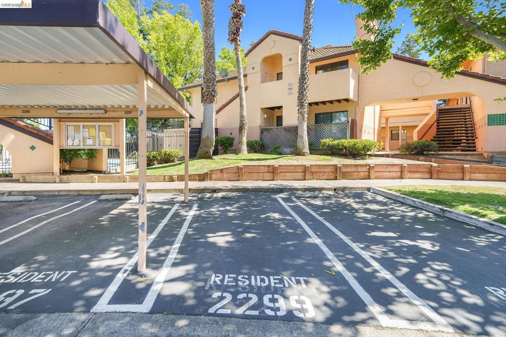 2283 Renwick Ln