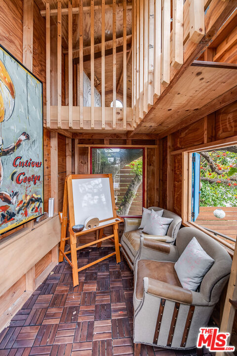 2620 Rutherford Drive, Los Angeles CA: https://media.crmls.org/mediaz/46b7209f-7813-4915-ad64-3c12667bce44.jpg