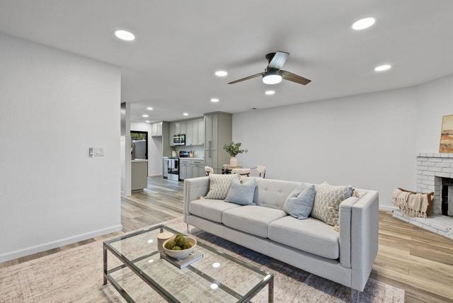 14 Via Serra, San Juan Bautista CA: https://media.crmls.org/mediaz/46b73cb1-c3e9-44c1-9f83-68754ad4b709.jpg