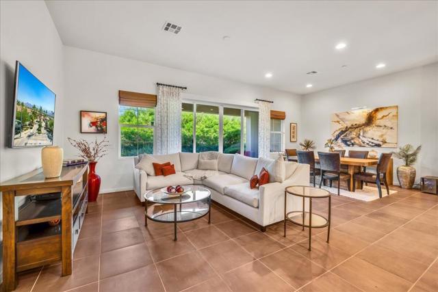 4105 Via Cararra #3, Palm Desert, CA 92260