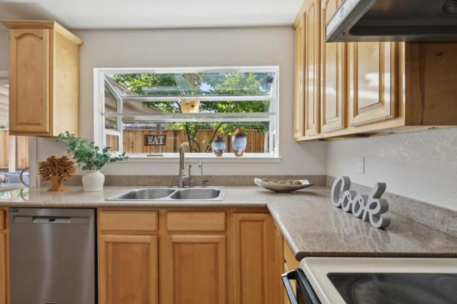 1720 Pine Hollow Circle, San Jose CA: https://media.crmls.org/mediaz/46b8b5dc-5761-49e0-8271-fedd9e0628df.jpg