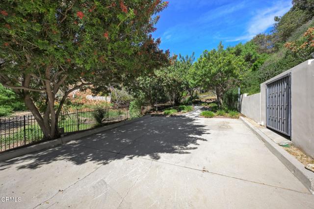 Detail Gallery Image 63 of 73 For 3263 New York Dr, Pasadena,  CA 91107 - 7 Beds | 5/1 Baths