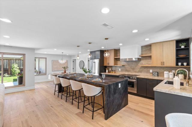 1961 Fordham Way, Mountain View CA: https://media.crmls.org/mediaz/46b9da35-46e9-4497-86df-19ade2762ddc.jpg