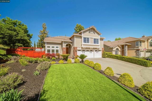 Image 2 of 60 For 812 Beaver Creek Ct