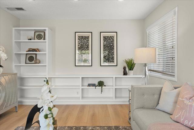 897 Loyalton Drive, Campbell CA: https://media.crmls.org/mediaz/46bafe0d-1d21-4f2b-9a87-378433c3c537.jpg