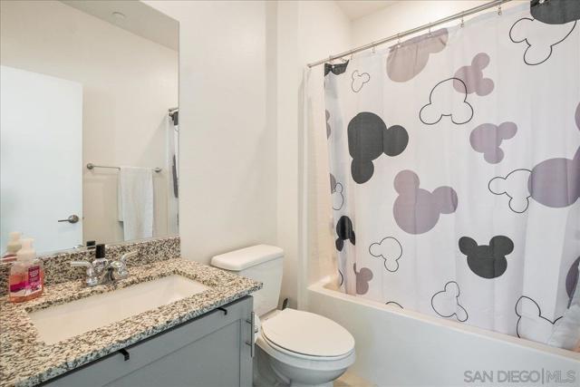 5464 Shorefront Dr, San Diego CA: https://media.crmls.org/mediaz/46bbe9ed-7c72-481d-b508-d0d62e8a83d7.jpg