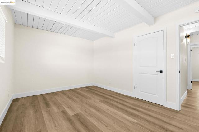 716 Williams Dr, Richmond CA: https://media.crmls.org/mediaz/46bbf7f1-cc6d-48e7-961f-e2e87aba3607.jpg