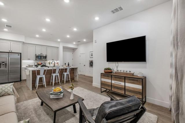 1000 Berryessa Lane, Davis CA: https://media.crmls.org/mediaz/46bc2de1-e419-4829-8fa1-6eb92236c4bf.jpg