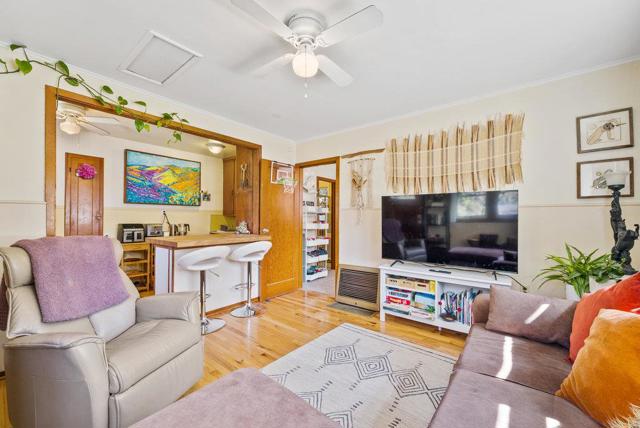 Image 31 of 55 For 9710 Live Oak Avenue