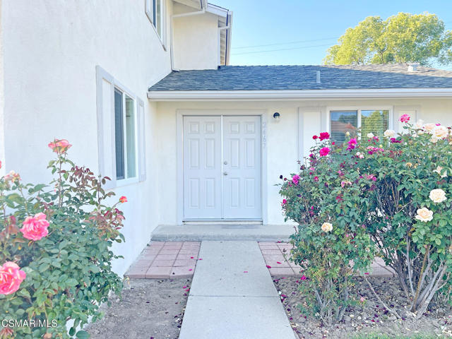 2467 Invar Court, Simi Valley CA: https://media.crmls.org/mediaz/46bd4025-5d92-45e1-ad81-8f10a5fa5c09.jpg