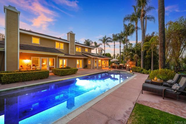 753 Jacquelene Ct, Encinitas CA: https://media.crmls.org/mediaz/46bdd59a-5aa8-4364-86b1-cdc7a197fc73.jpg