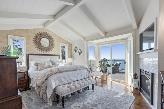 15 Mentone Road, Carmel CA: https://media.crmls.org/mediaz/46be110d-fcdf-4ab8-af30-178d541928c6.jpg