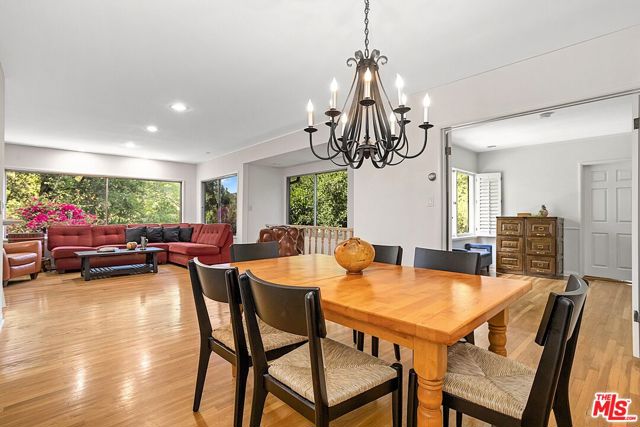 Drew Fenton | 172 S Woodburn Drive Los Angeles CA | MLS: 7292069