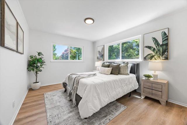 35 Mountain View Place, San Mateo CA: https://media.crmls.org/mediaz/46bf6ca8-2eac-4d64-881b-efead2836859.jpg