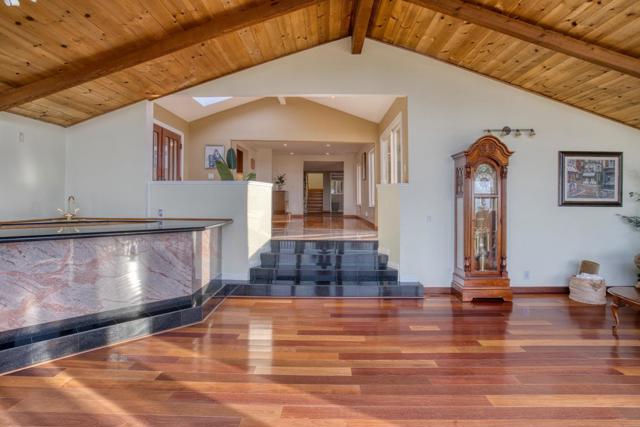 18800 Withey Road, Monte Sereno CA: https://media.crmls.org/mediaz/46bf8785-9629-457d-bb33-42c6354b0703.jpg