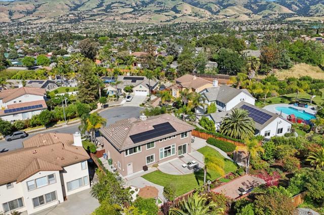 2696 SEQUOIA CREEK Drive, San Jose CA: https://media.crmls.org/mediaz/46c061b2-c6f5-41c3-8ded-f36541aa5154.jpg