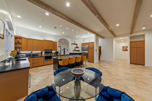 30330 Via Maria Elena, Bonsall CA: https://media.crmls.org/mediaz/46c0a6ad-4462-4f0a-b4ed-2ef9df427e4d.jpg